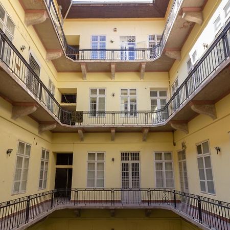 Luxury Lisbeth Apartman Budapest 布达佩斯 外观 照片